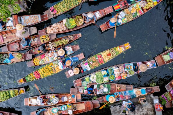 Floating Markets