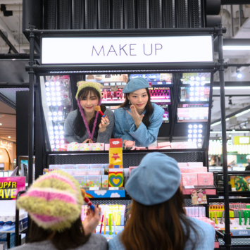 Unmissable Beauty Brands at MBK Center: Your Ultimate Guide to Cosmetic Shopping in Bangkok